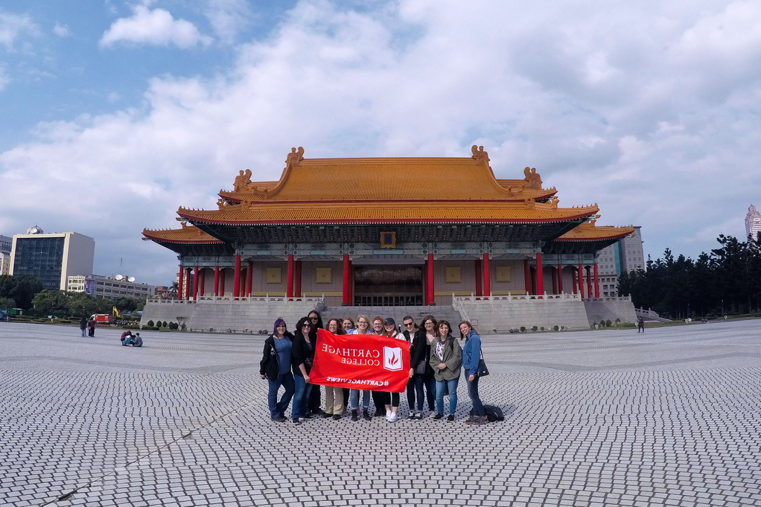 <a href='http://xgp3.ngskmc-eis.net'>全球十大赌钱排行app</a>的学生在中国学习.
